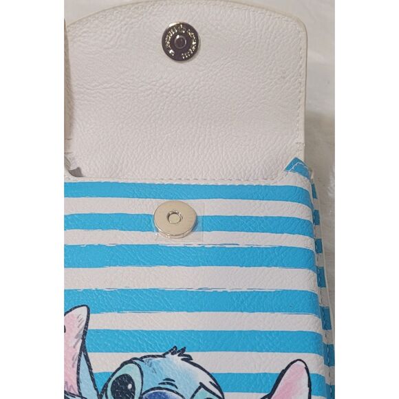 Disney Ohana Stitch Danielle Nicole Tech Crossbody bag Women's‎ - Picture 4 of 5
